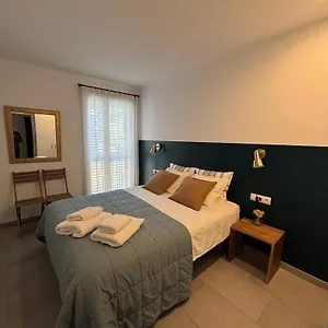Nuevo En El Centro Con Garaje , Cadaqués España